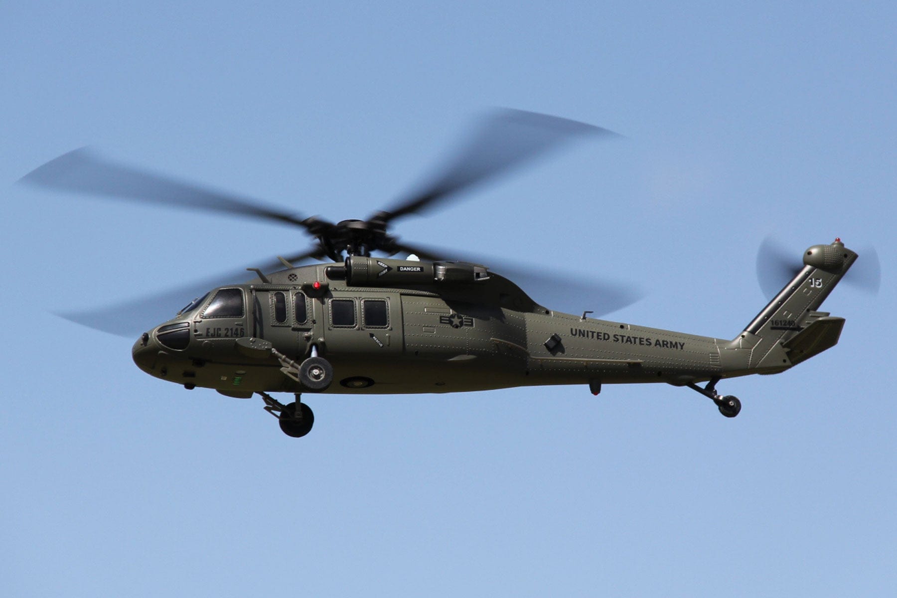 Uh 60 blackhawk rc helicopter cheap
