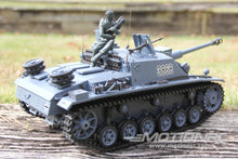Load image into Gallery viewer, Heng Long German Stug III (F8) Upgrade Edition 1/16 Scale Antitank Vehicle - RTR HLG3868-001
