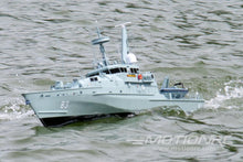 Load image into Gallery viewer, Bancroft Armidale 1/50 Scale 1138mm (45&quot;) Royal Australian Navy Patrol Boat - RTR BNC1018-003
