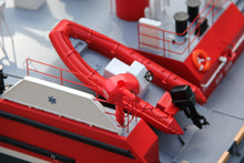 Load image into Gallery viewer, Bancroft FDNY 343 1/35 Scale 1296mm (51&quot;) Fireboat - RTR BNC1072-001
