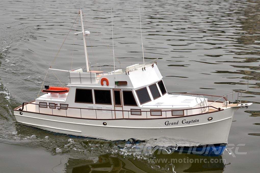 Bancroft Grand Captain 1/20 Scale 900mm (35") Fishing Trawler - RTR - (OPEN BOX) BNC1009-002