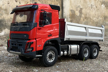 Load image into Gallery viewer, Double Eagle Volvo FMX 1/14 Scale Red Metal Hydraulic 6x6 Dump Truck - RTR EE115-003R
