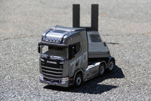 Load image into Gallery viewer, Huina Scania 770S Grey 1/18 Scale Semi Tractor - RTR HUA1501-G
