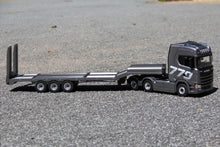 Load image into Gallery viewer, Huina Scania 770S Grey 1/18 Scale Semi Tractor - RTR HUA1501-G
