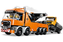 Load image into Gallery viewer, LEGO City Heavy-Duty Recovery Tow Truck with Crane 60467
