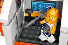 Load image into Gallery viewer, LEGO City Modular Space Station 60433
