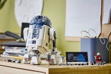 Load image into Gallery viewer, LEGO Star Wars R2-D2™ 75379
