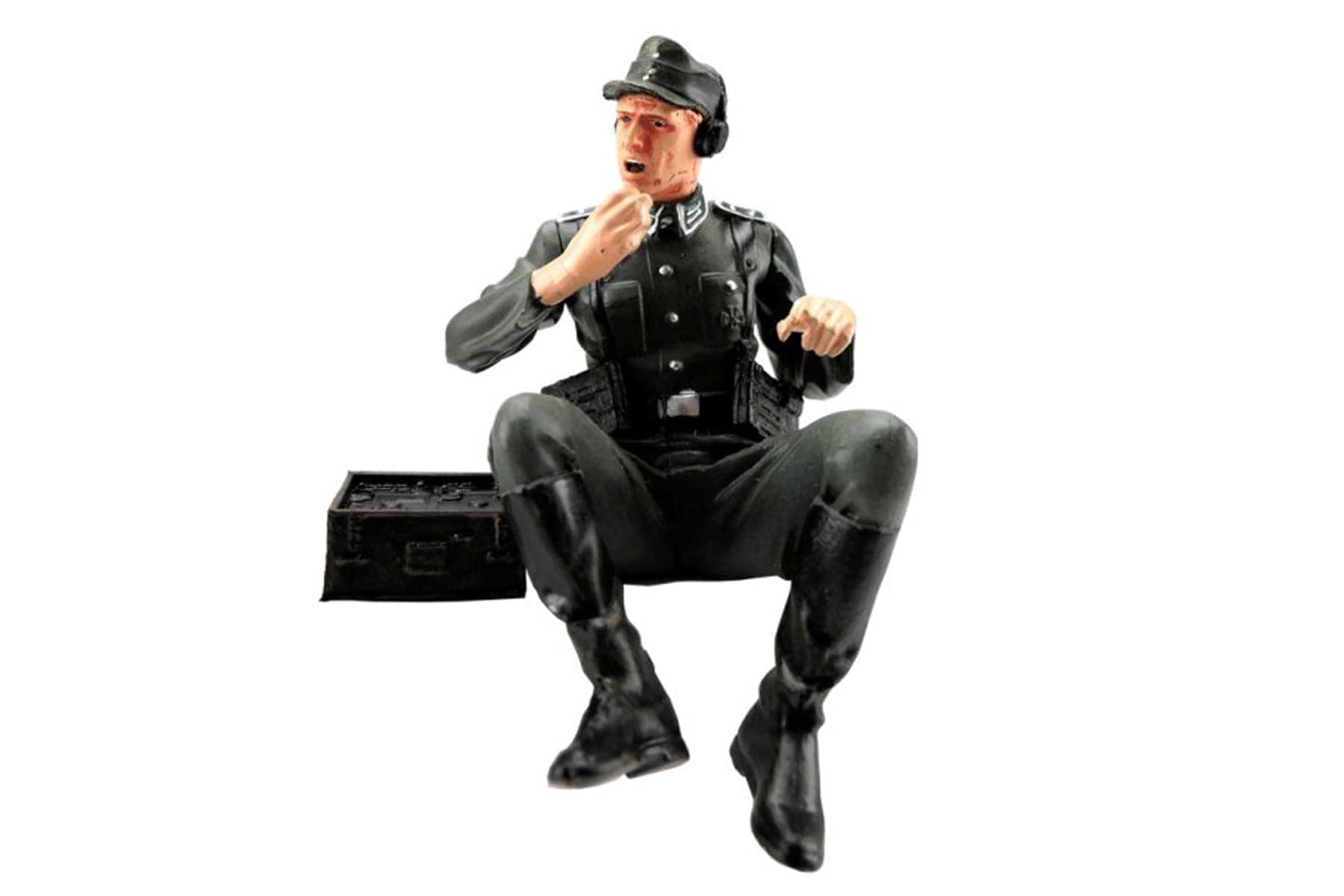 Torro 1/16 Scale Figure Schwimmwagen Radio Operator TORFG-10004