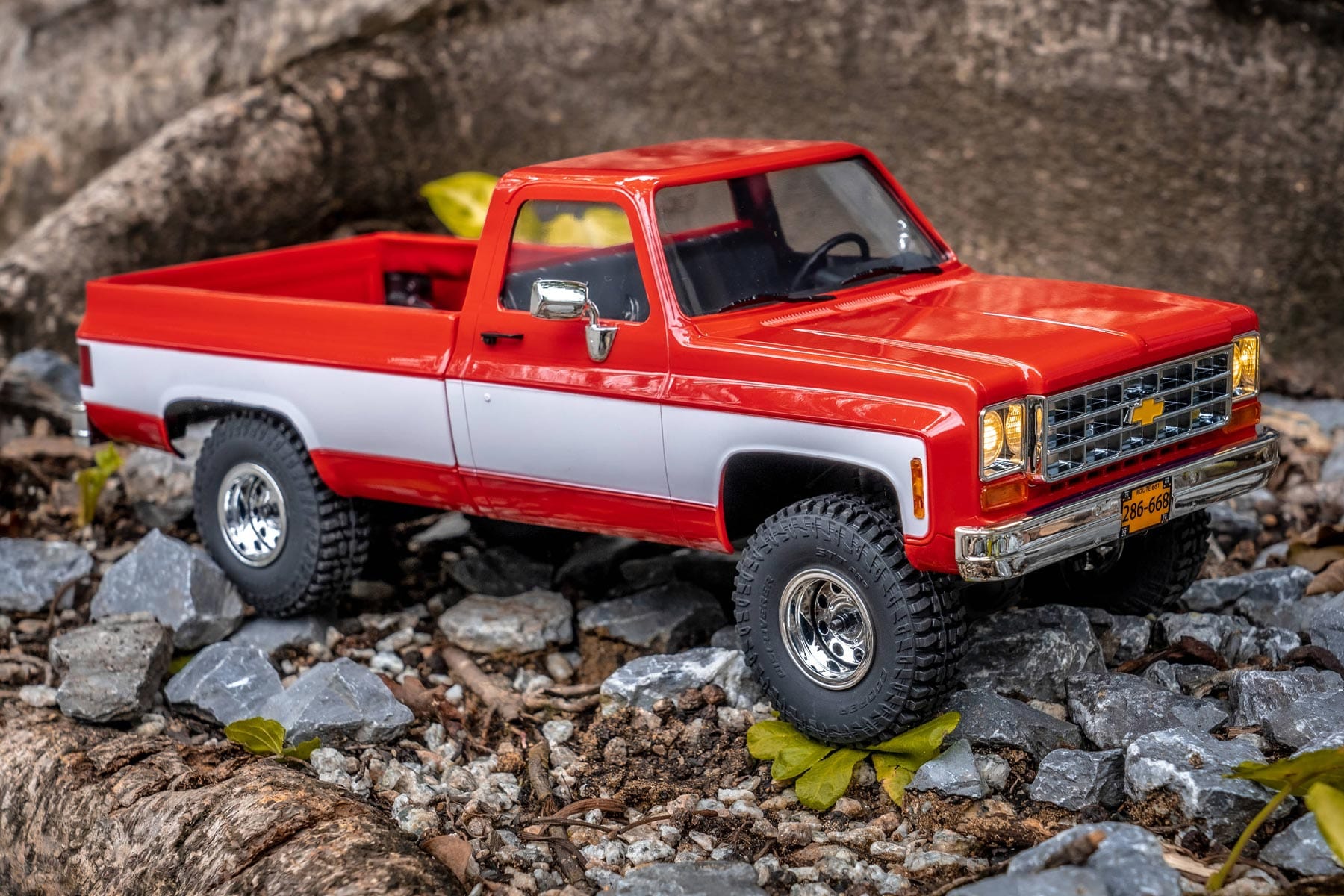 FMS Chevy K-10 Pickup 1/18 Scale 4WD Crawler - RTR FMS11808RTR