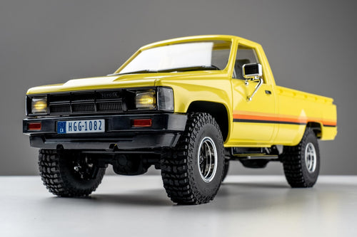 FMS Toyota Hilux Pickup 1/18 Scale 4WD Crawler - RTR FMS11816RTR