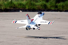 Load image into Gallery viewer, Freewing F-16C Super Scale Thunderbirds High Performance 90mm EDF Jet - PNP FJ30623P
