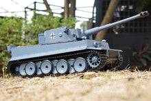 Load image into Gallery viewer, Heng Long German Tiger 1 Upgrade Edition 1/16 Scale Heavy Tank - RTR HLG3818-001
