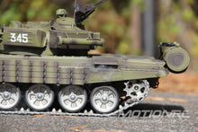 Load image into Gallery viewer, Heng Long Russian T-72 ERA Professional Edition 1/16 Scale Battle Tank - RTR HLG3939-002
