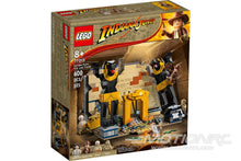 Load image into Gallery viewer, LEGO Indiana Jones Escape from the Lost Tomb 77013
