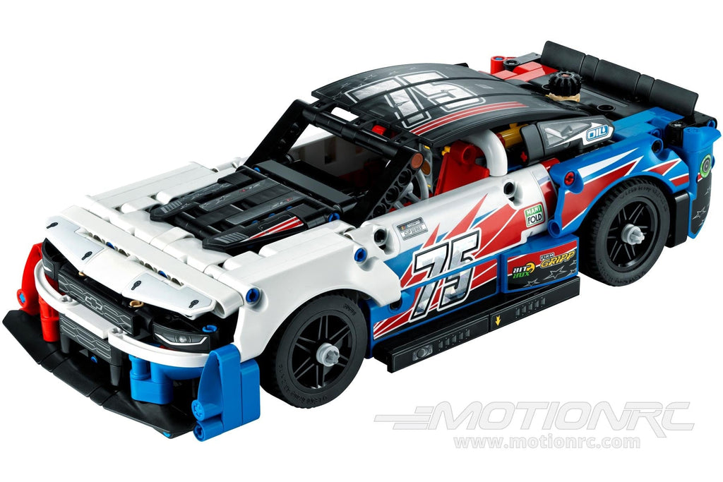 LEGO Technic NASCAR® Next Gen Chevrolet Camaro ZL1 42153