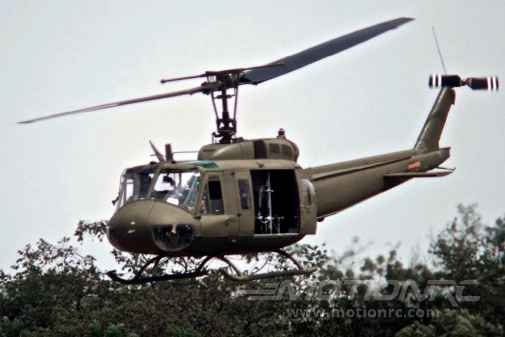 Roban "Huey" UH-1D Army 800 Size Scale Helicopter - ARF RBN-212MI-8